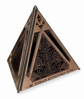 Sith_holocron
